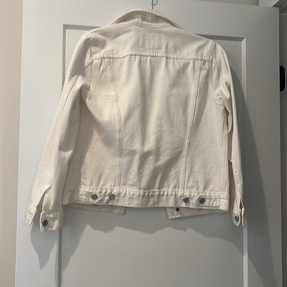 Jean jacket - Picture 3 of 3